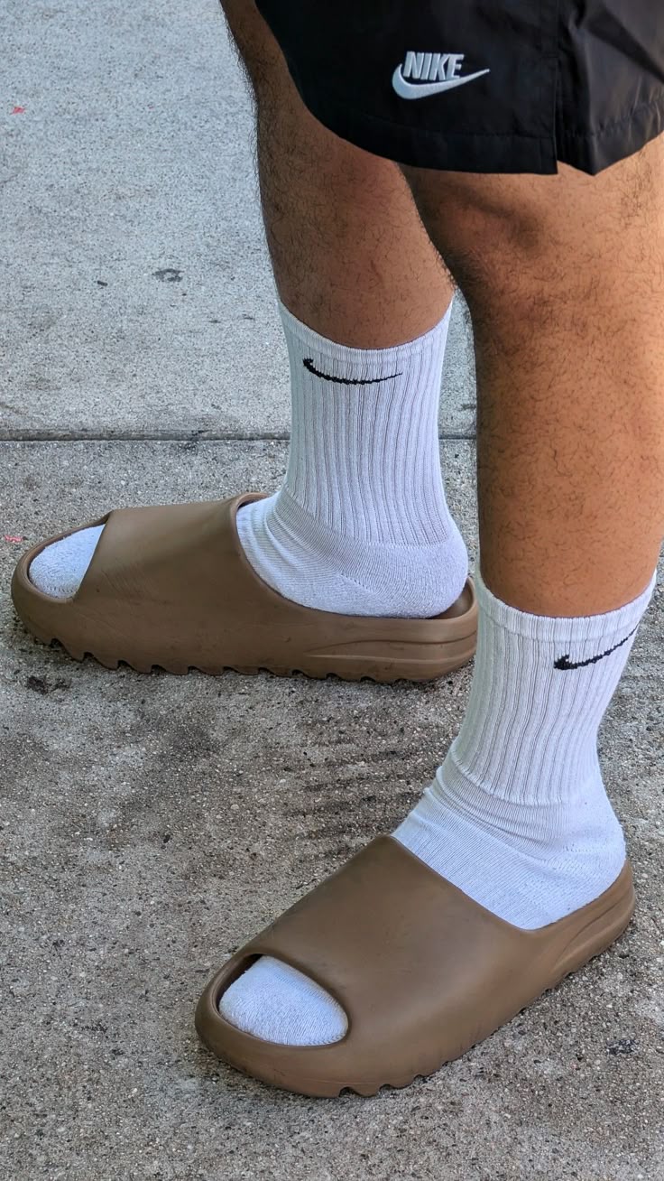 Adidas Yeezy Slide Core