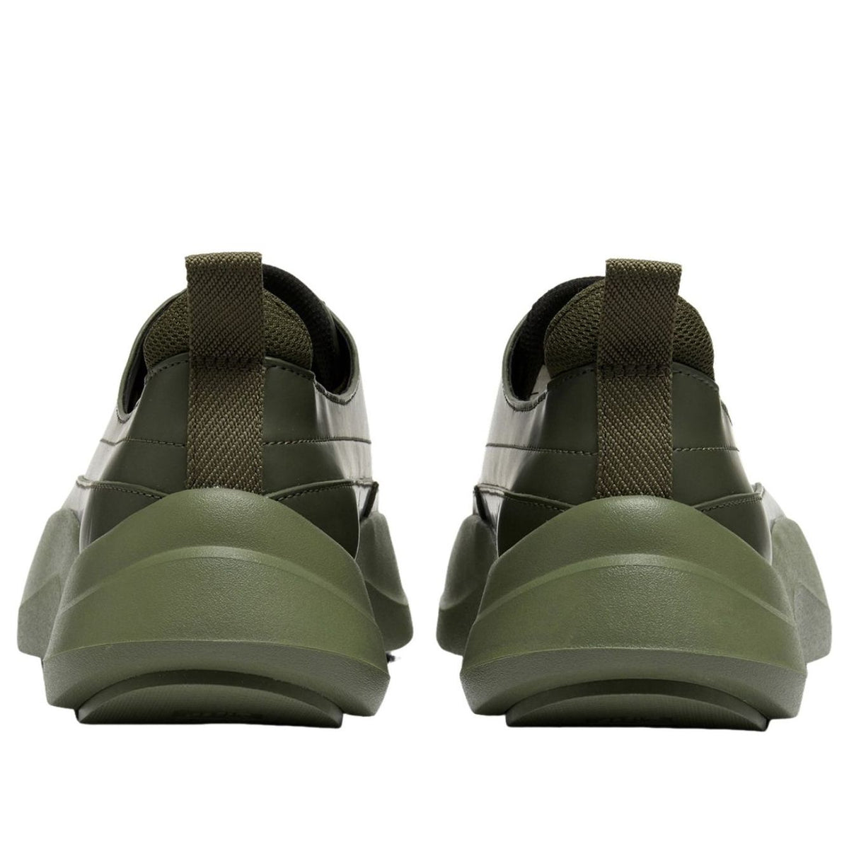 Onitsuka Tiger Wigurve Bronze Green, achteraanzicht met textiel hielstukken en zool