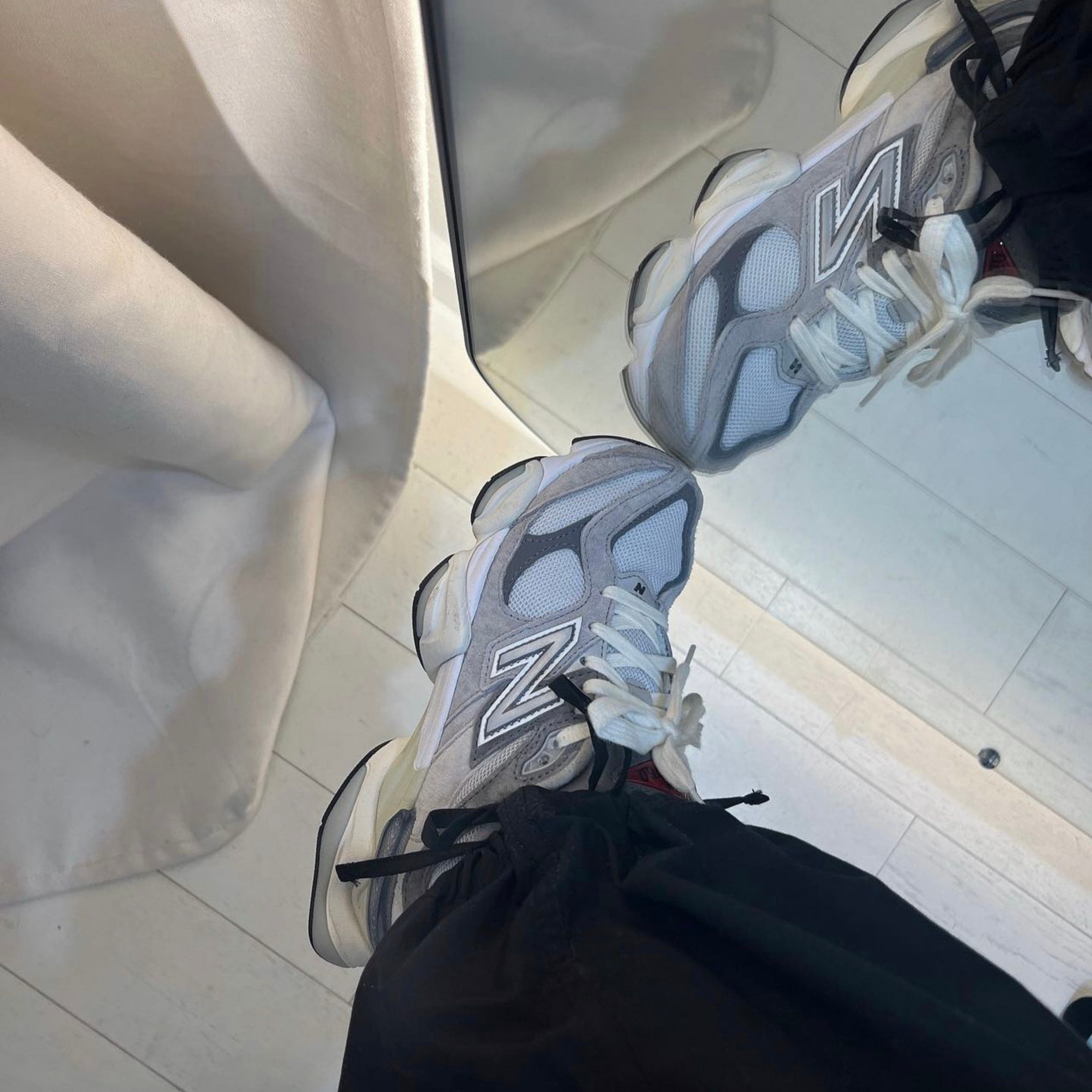 NEW BALANCE 9060 RAIN CLOUD GREY