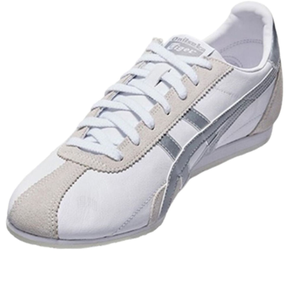 Onitsuka Tiger Runspark White Silver, driekwart aanzicht met witte veters en grijze zijstrepen