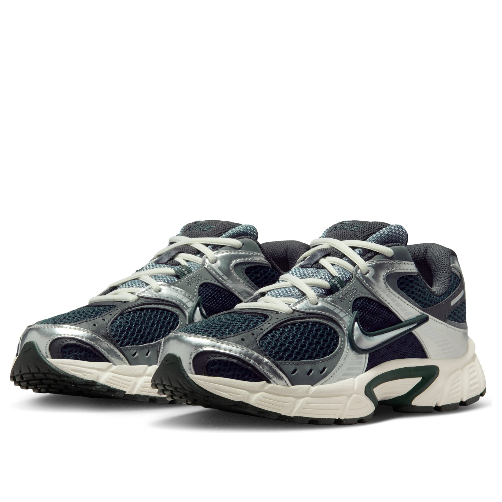 Nike V5 RNR Seaweed Metallic Silver