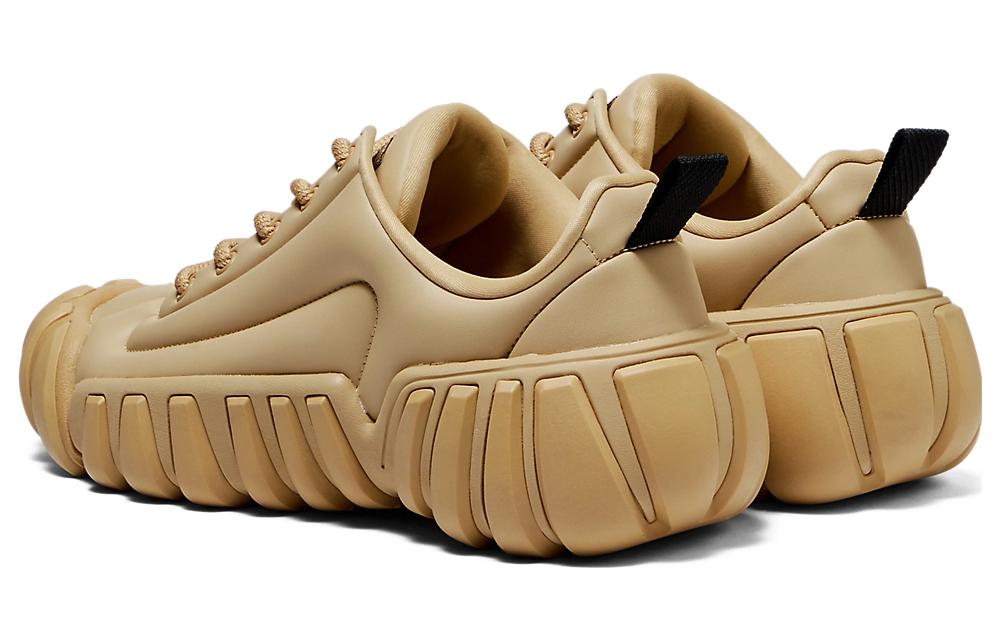 Onitsuka Tiger Dentigre Puff Desert Camp achteraanzicht, open binnenwerk met zwarte hielstrip