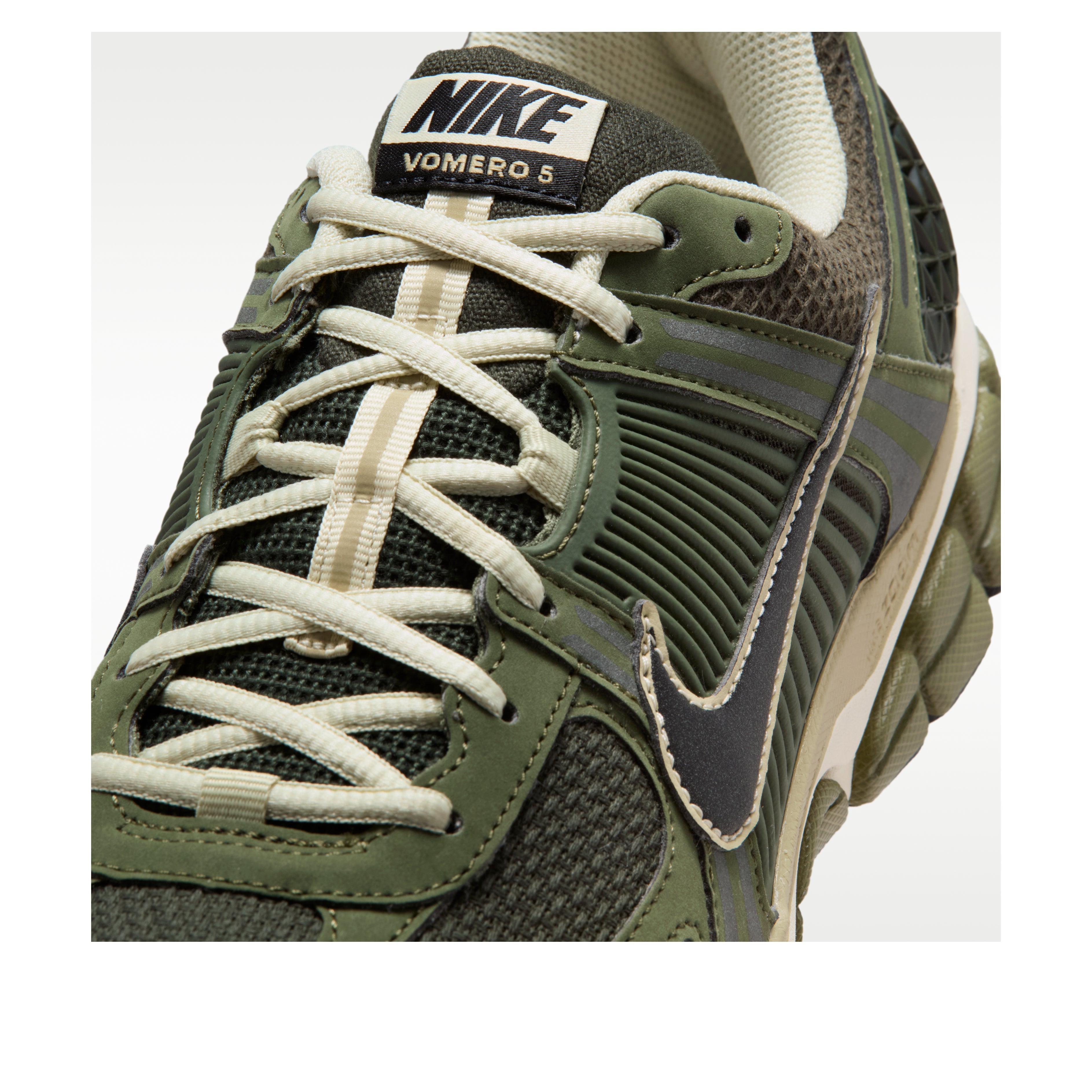 Nike Zoom Vomero 5 Army Olive Sequoia