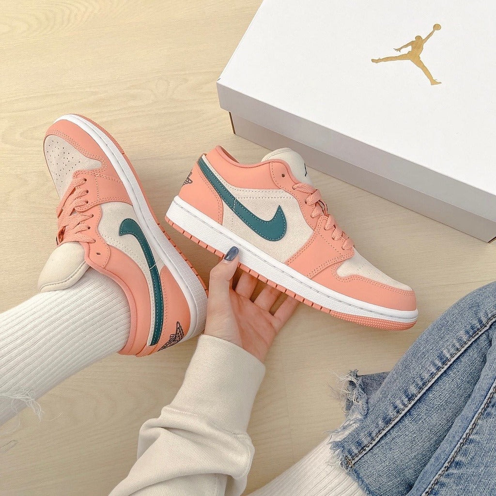 Air Jordan 1 Low Light Madder Root DC0774-800
