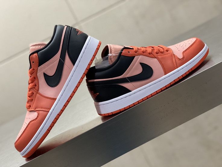 Air Jordan 1 Low Orange Black
