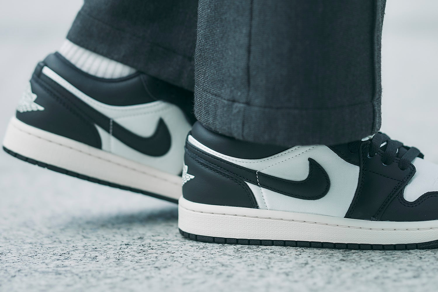 Air Jordan 1 Low SE Vintage Panda FB9893-101