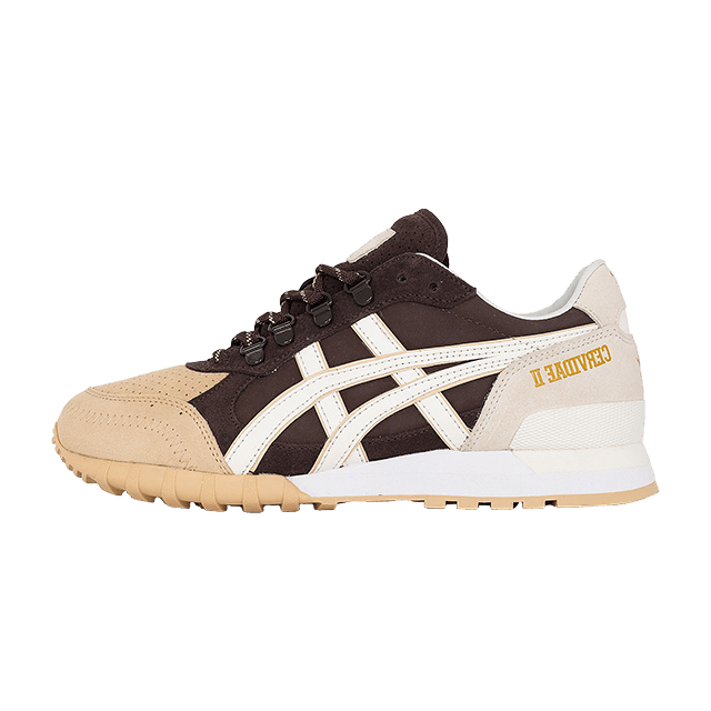 ASICS Onitsuka Tiger Colorado 85 Woei Cervidae II zijaanzicht, beige en zwart suède met witte strepen en gum zool