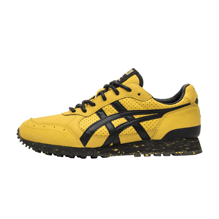 ASICS Onitsuka Tiger Colorado 85 Bait Bruce Lee, zijaanzicht met geel leer, zwarte streepdetails en gespikkelde zool