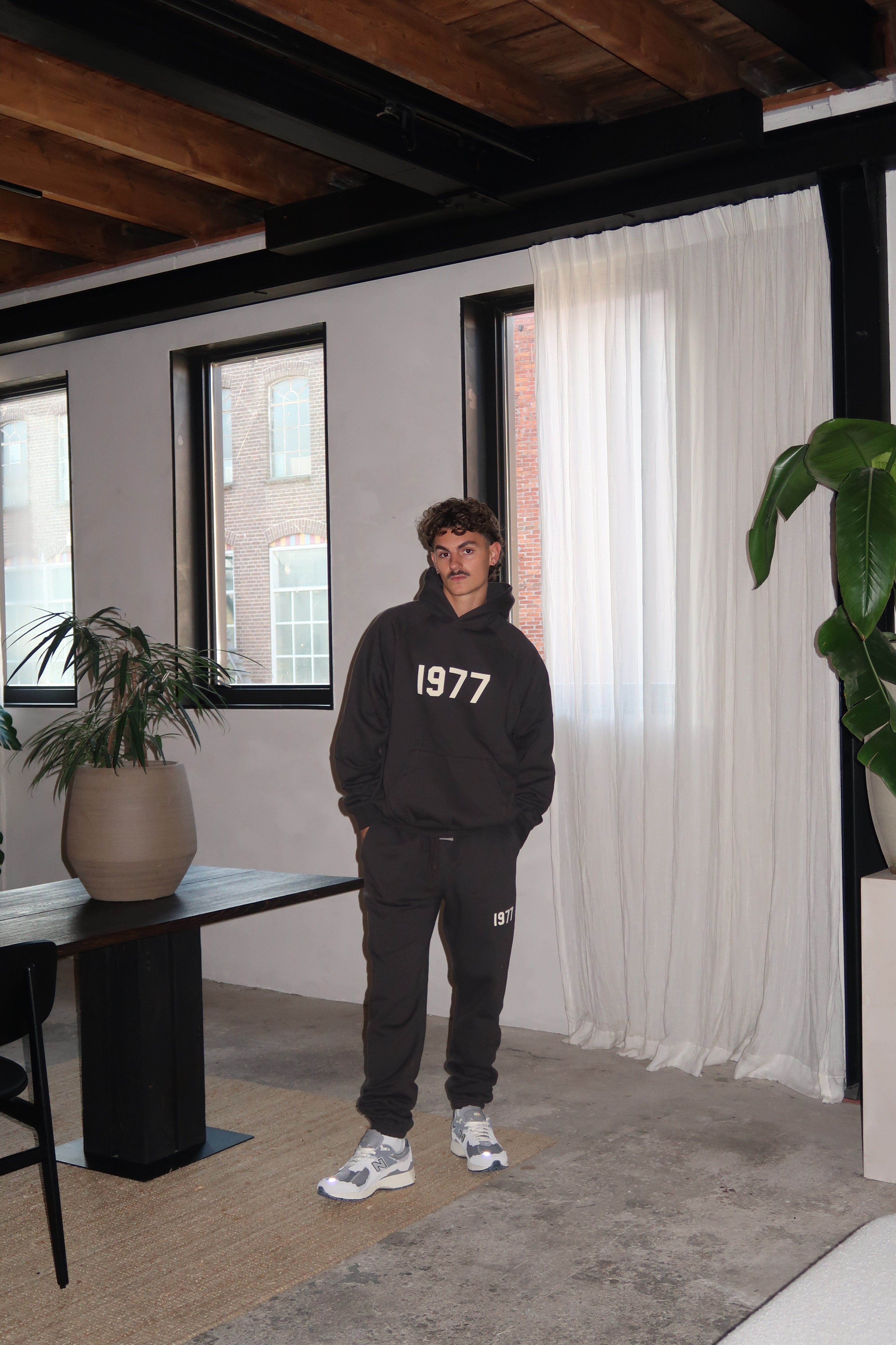 Fear of God Essentials 1977 Iron Black Full set