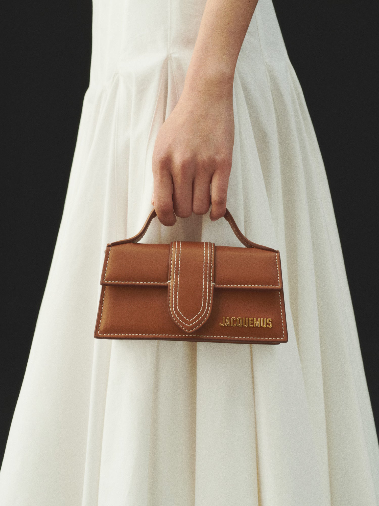 Jacquemus Le Bambino Light Brown
