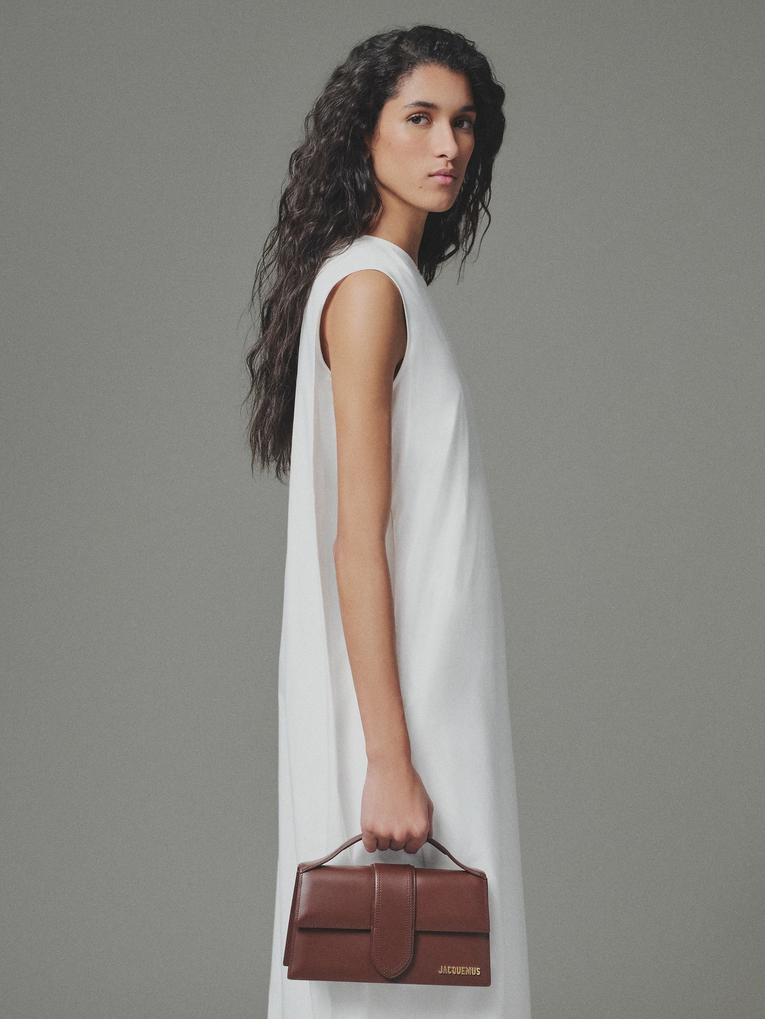 Jacquemus Le Grand Bambino Dark brown