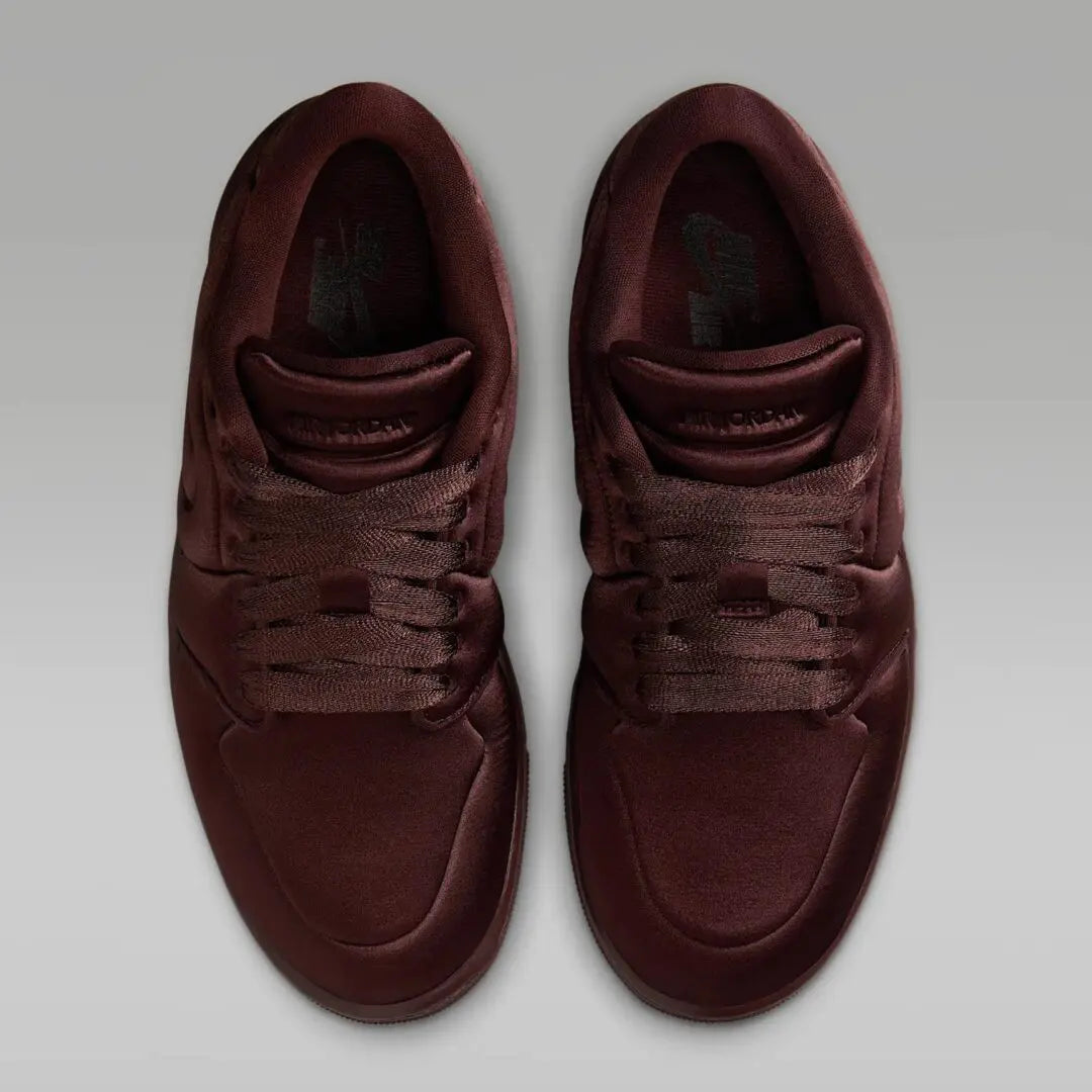 Jordan 1 Low Method of Make Satin Earth