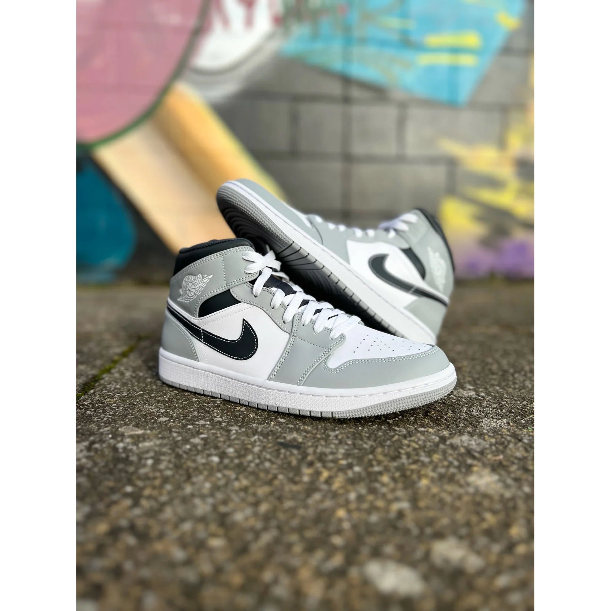 Jordan 1 Mid Light Smoke Grey (GS)