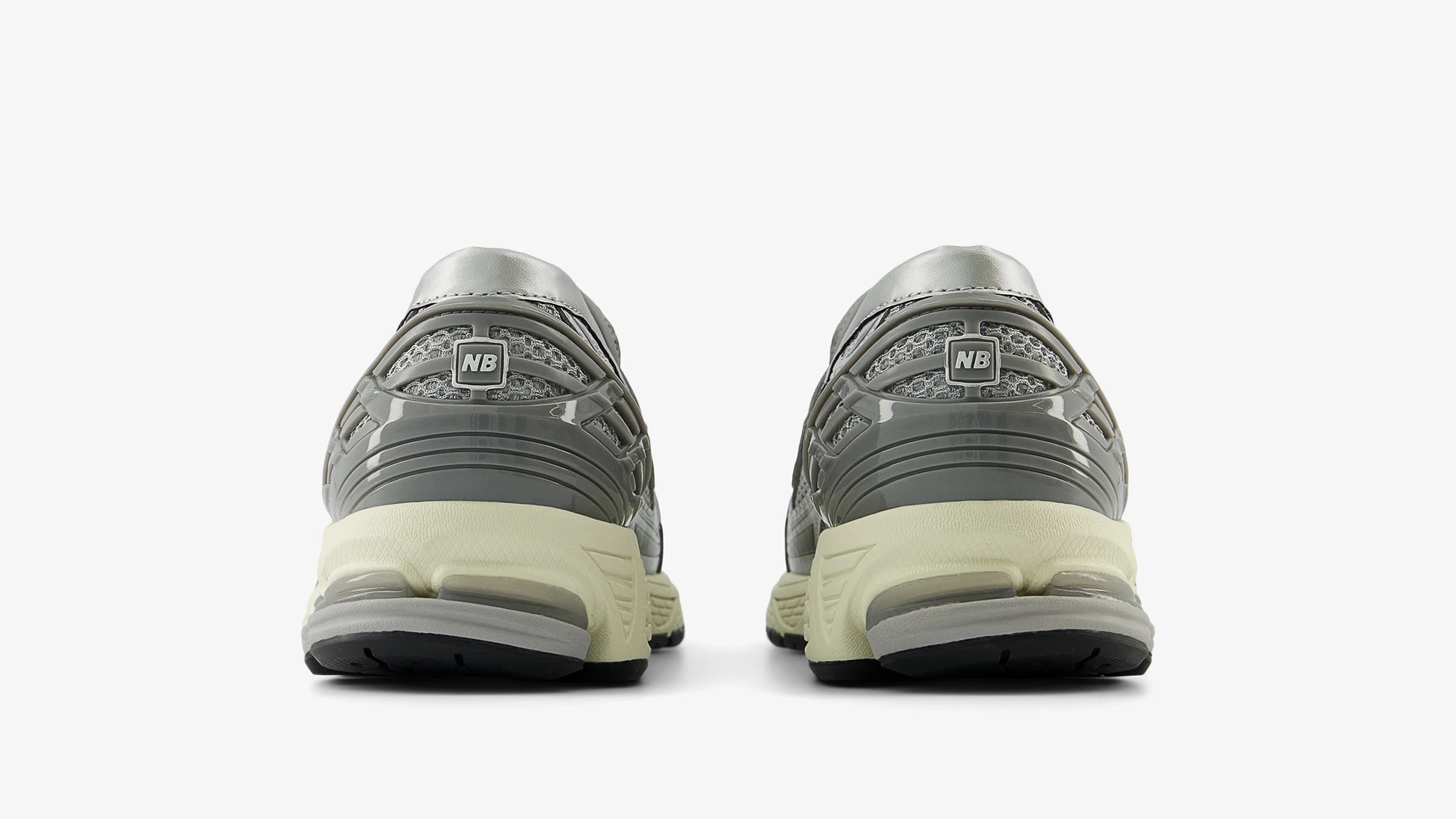 New Balance 1906L Metallic Silver