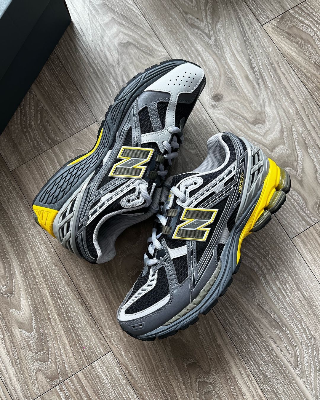 New Balance 1906U Castlerock Ginger Lemon