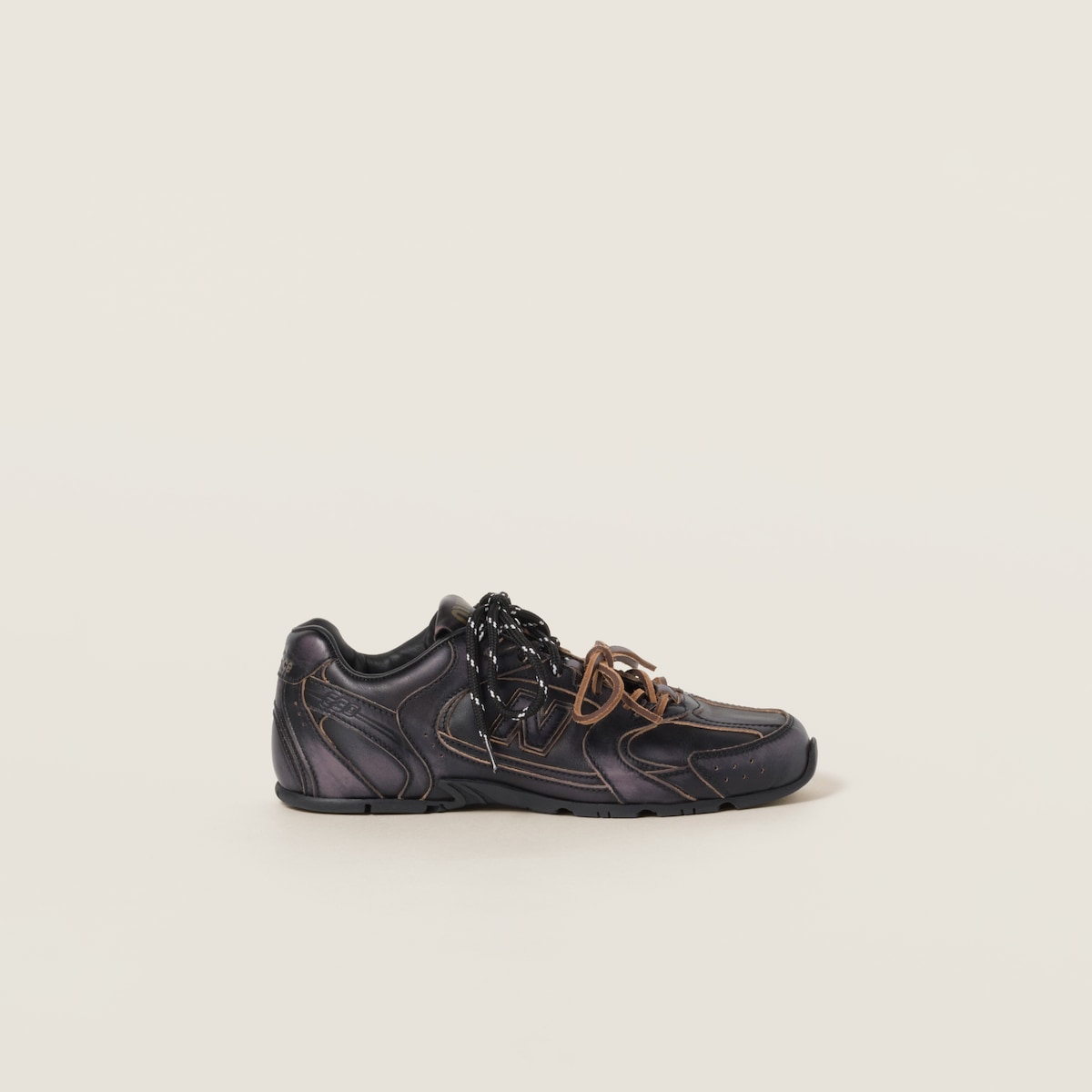 New Balance 530 SL Miu Miu Black