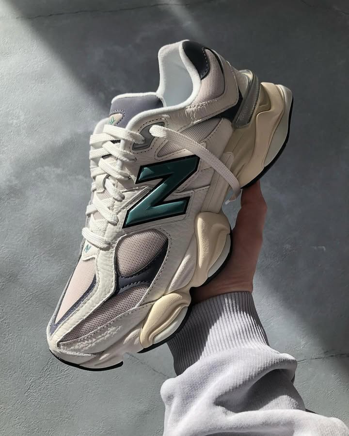 New Balance 9060 New Spruce