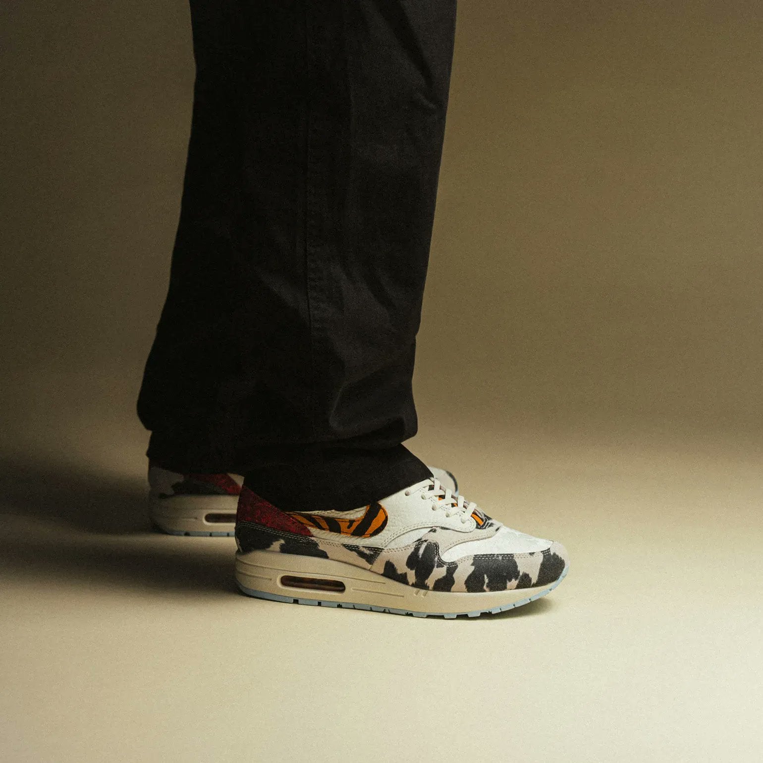 Nike_Air_Max_1_87_Tiger_Swoosh