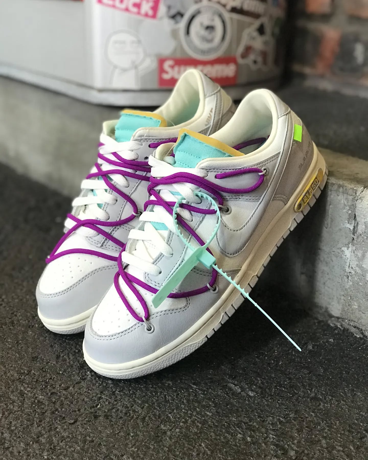 Nike Dunk Low Off-White Lot 21