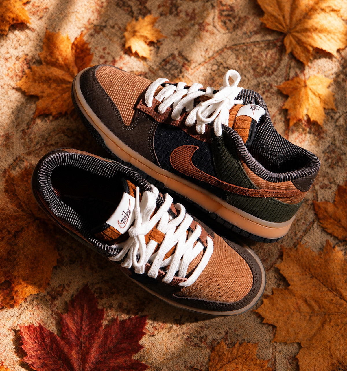 Nike Dunk Low Retro Premium Light British Tan Cinnamon Corduroy