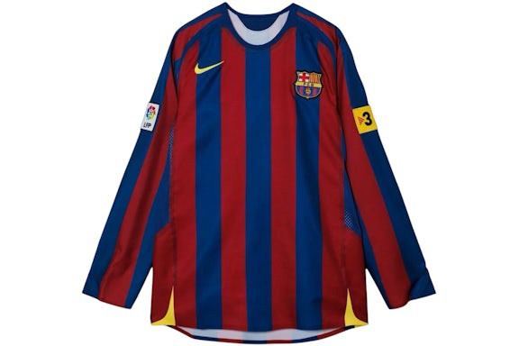 Nike FC Barcelona Re-Issue 2005/06 Ronaldinho #10 Home Jersey