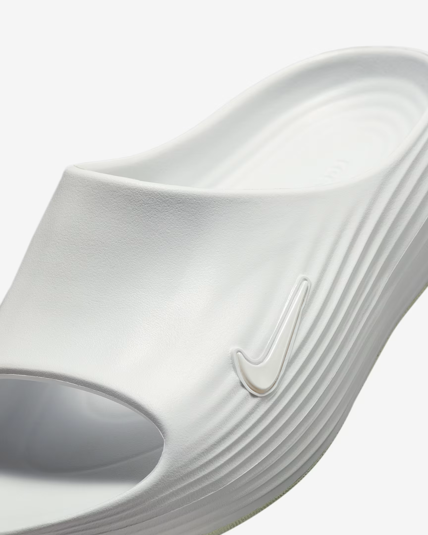 Nike ReactX Rejuven8 Slide Summit White