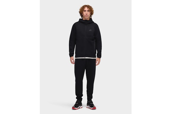 Nike Sportswear Tech Fleece Full-Zip Hoodie & Joggers Set Black/Black