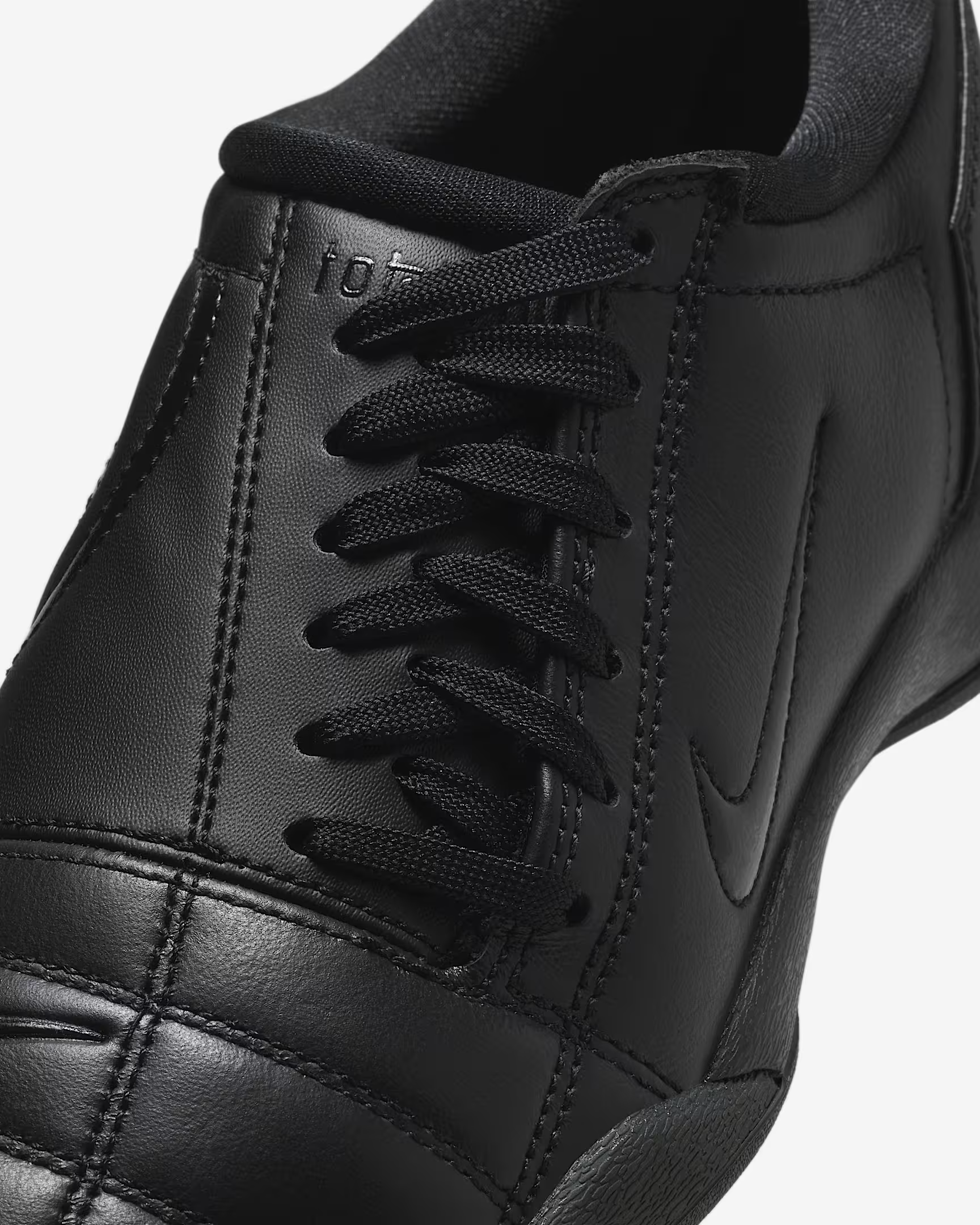 Nike Total 90 3 Triple Black