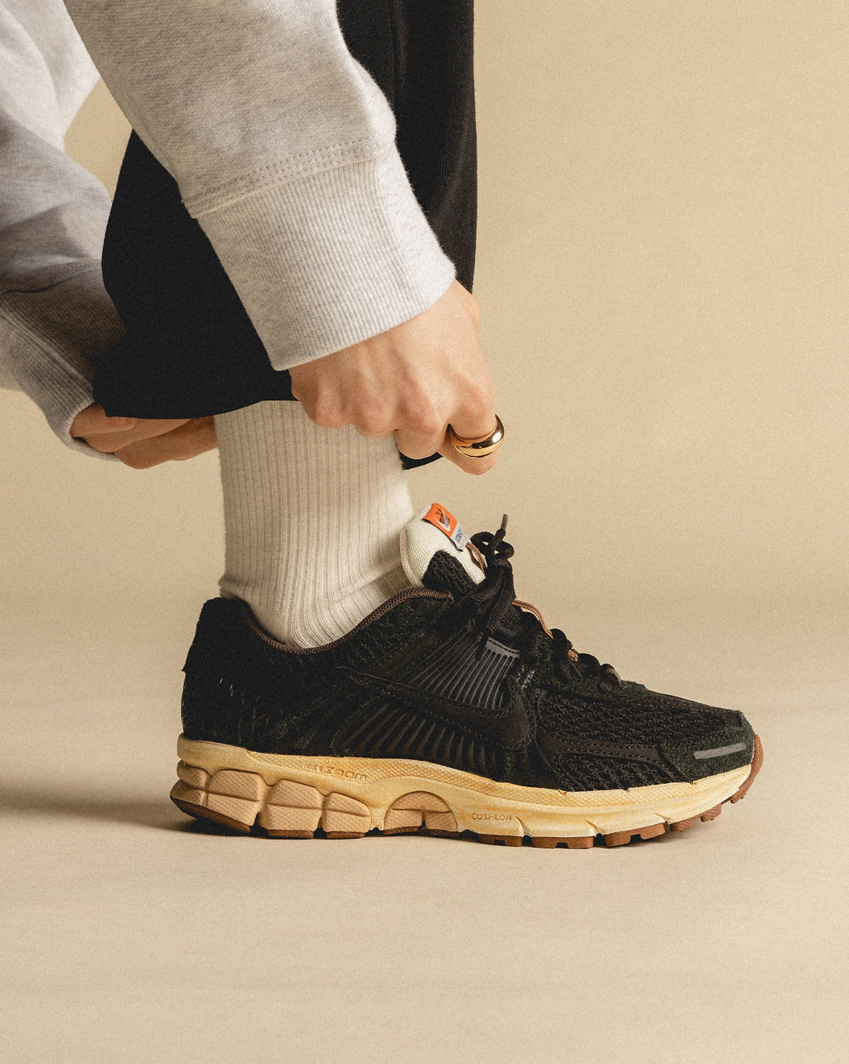 Nike Zoom Vomero 5 PRM Black Sesame