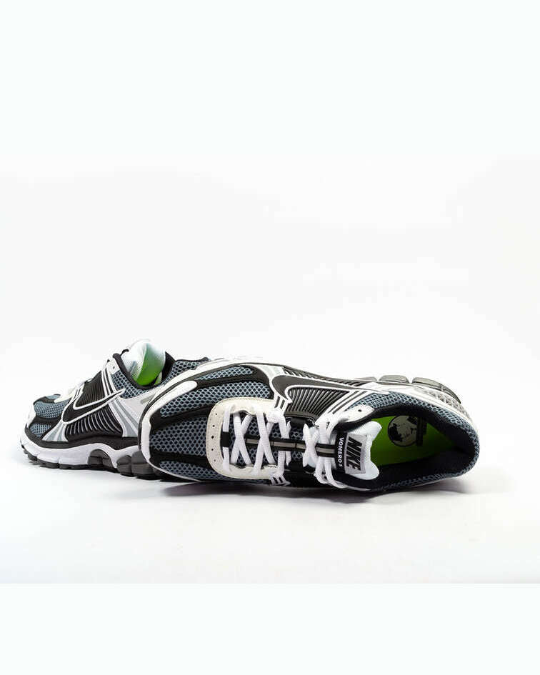 Nike Zoom Vomero 5 SE SP Dark Grey Black White