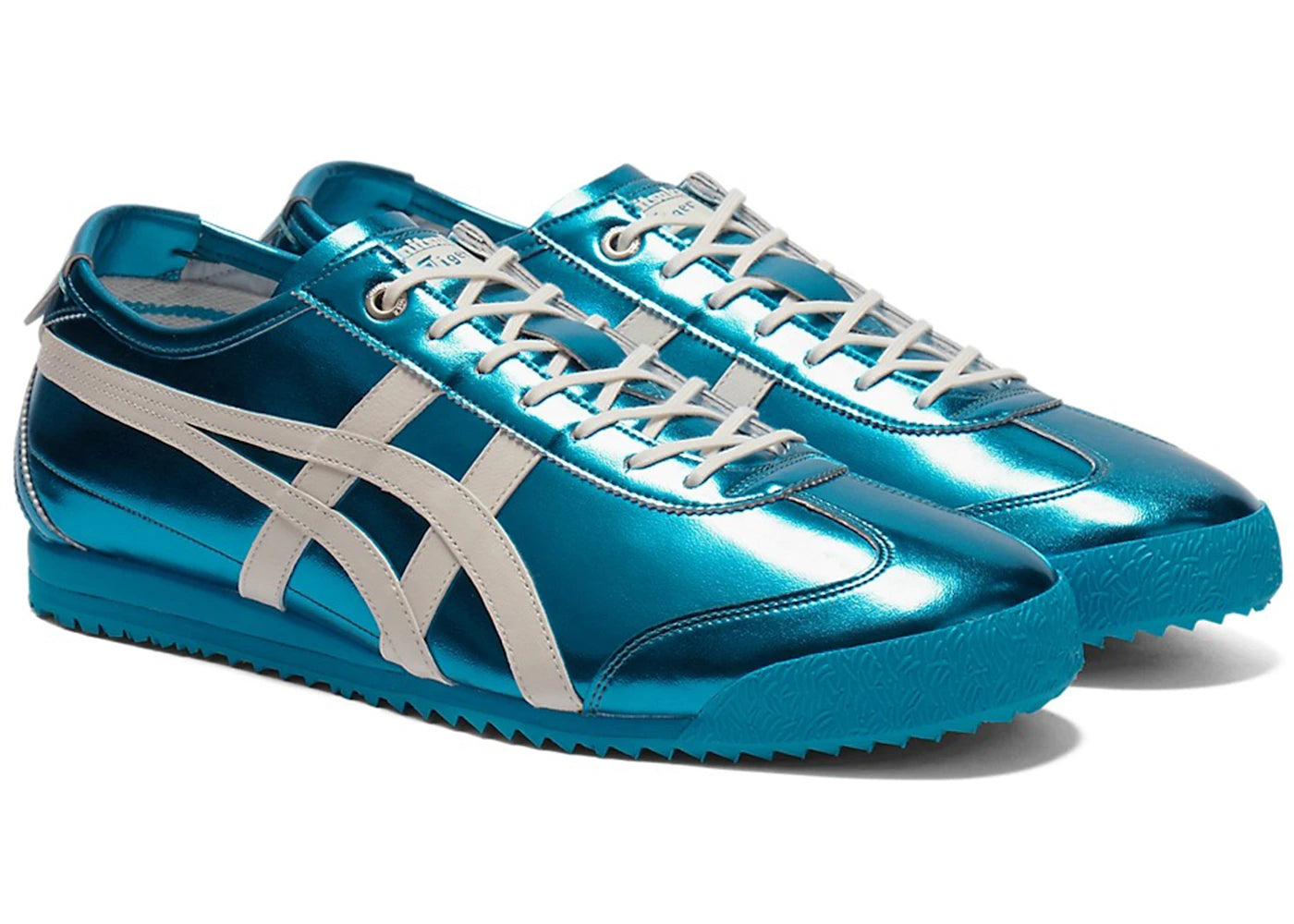 Onitsuka Tiger Mexico 66 SD Metallic Series paar samen, vooraanzicht met metallicblauw glans en crème gekruiste strepen