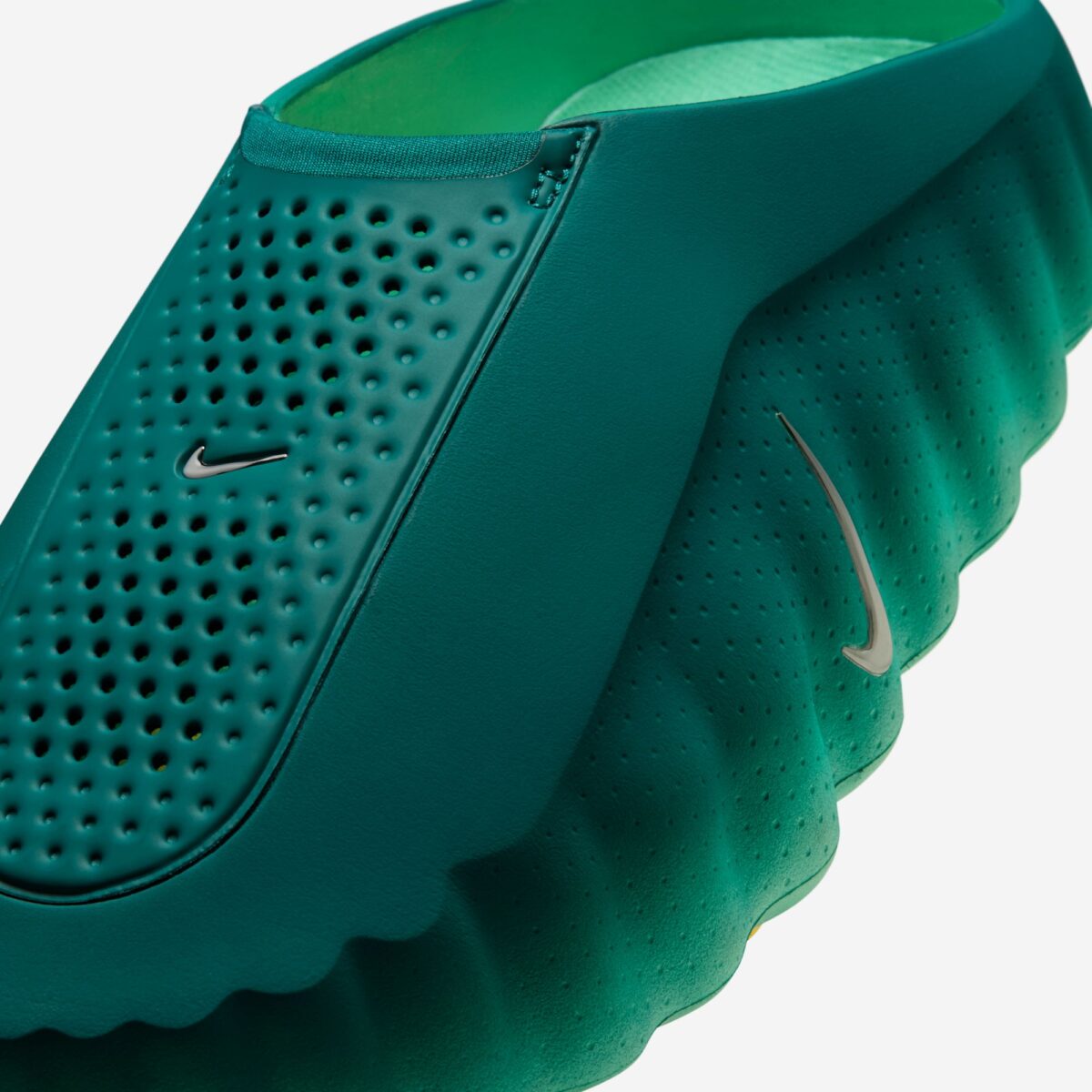 Nike Mind 001 Slide Geode Teal Light Menta