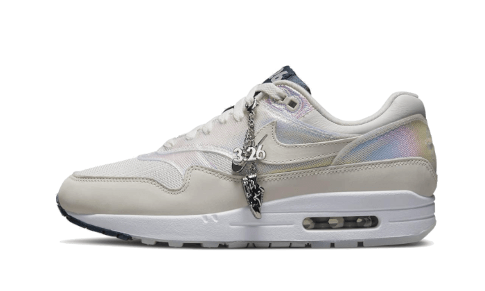 Nike Air Max 1 The City of Light