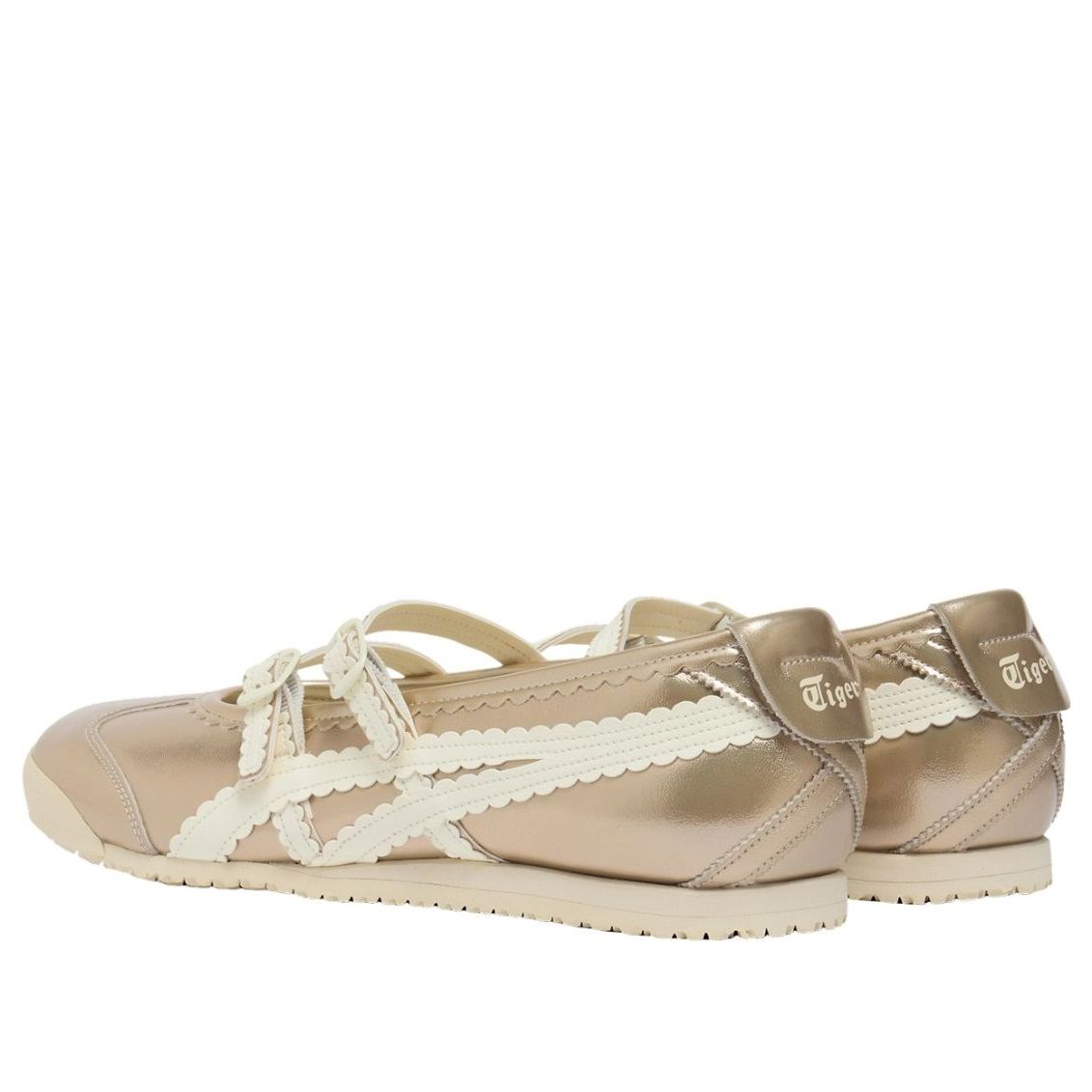 Onitsuka Tiger Mexico 66 TGRS Metallic Pack Champagne Cream, achteraanzicht met logo op hak