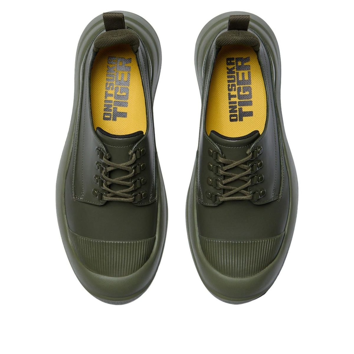 Onitsuka Tiger Wigurve Bronze Green, bovenaanzicht met logo op gele binnenzool