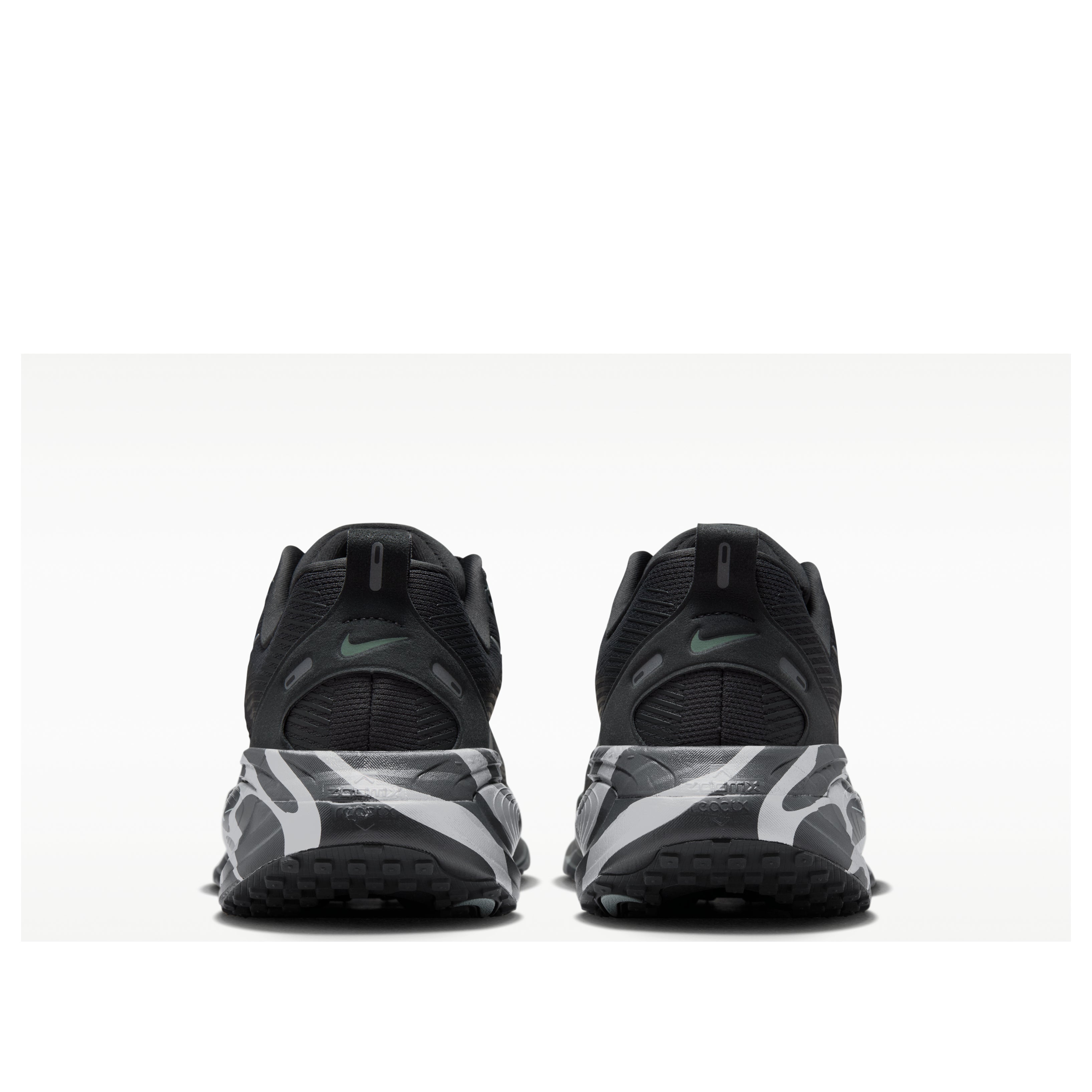 Nike Vomero 18 Anthracite Reflect Silver