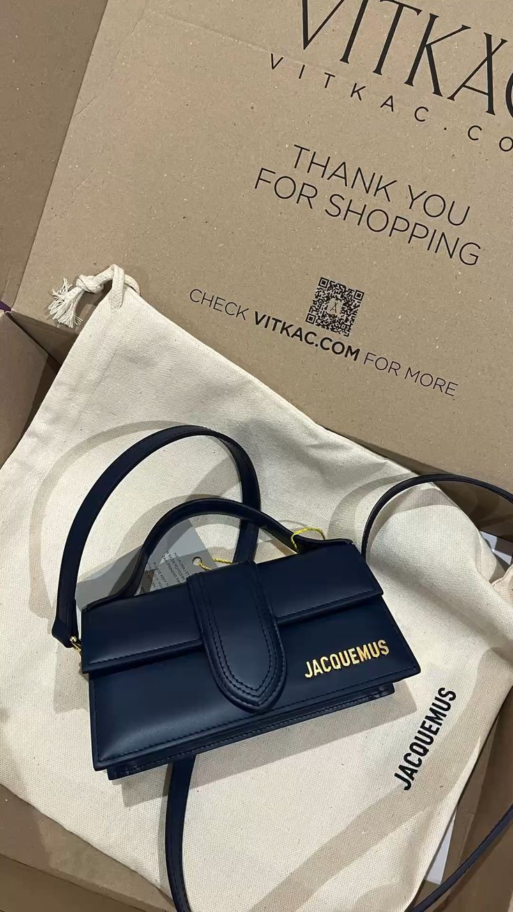 Jacquemus Le Grand Bambino Navy