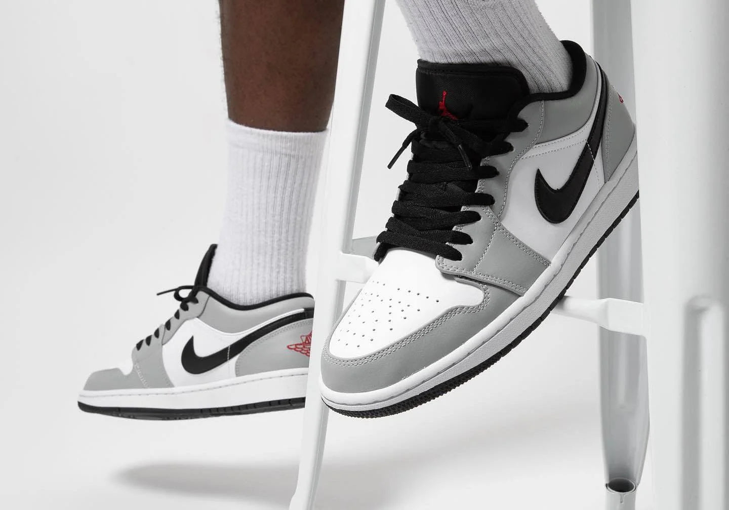 Air Jordan 1 Low Light Smoke Grey 553558-030 / 553560-030
