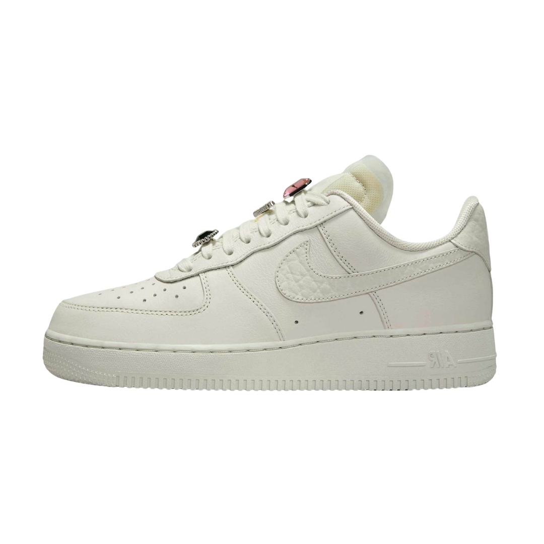 Nike Air Force 1 Low Premium Jewels Light Bone