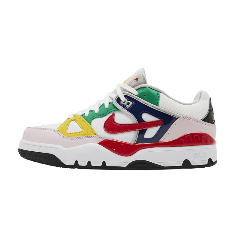 Nike Air Force 3 Low SP Nigo White zijaanzicht, kleurrijke panelen in rood, groen, geel en marineblauw op wit leer