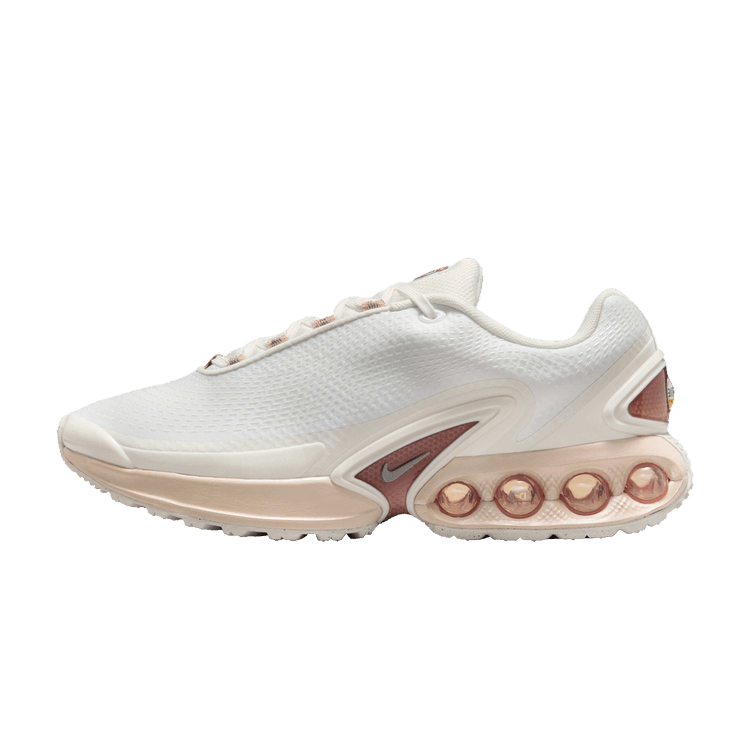 Nike Air Max Dn Tech Summit White Particle Pink, zijaanzicht met wit mesh en roze Air-eenheden