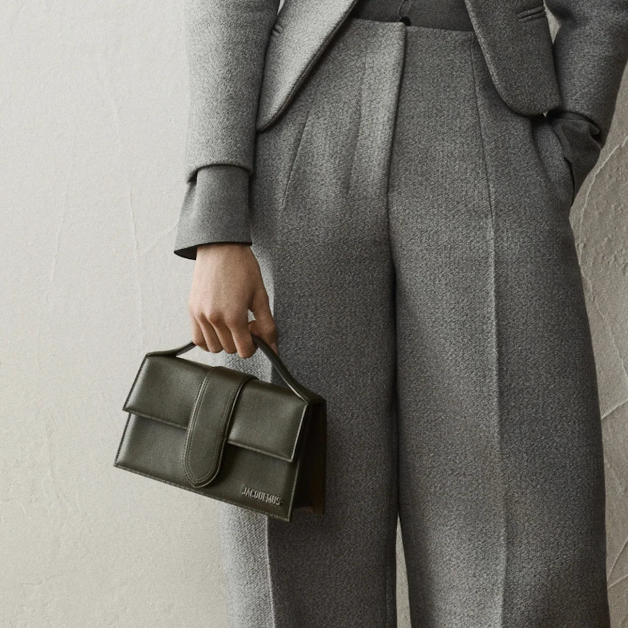 Jacquemus Le Grand Bambino Dark khaki