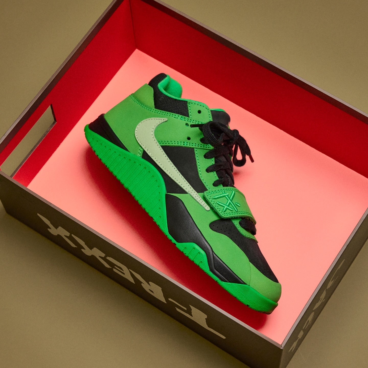 Jordan CJ1 T-Rexx Travis Scott Green Spark