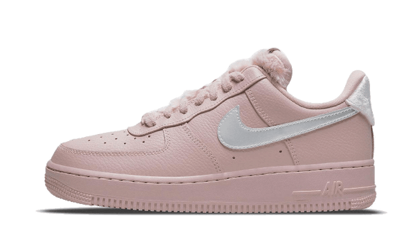 Air Force 1 Low Pink Sherpa - DO6724-601