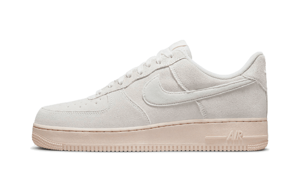 Air Force 1 Low Winter Premium Summit White - DO6730-100