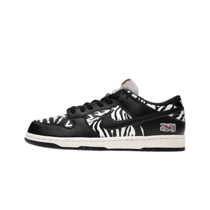 Nike SB Dunk Low OG QS Quartersnacks Zebra