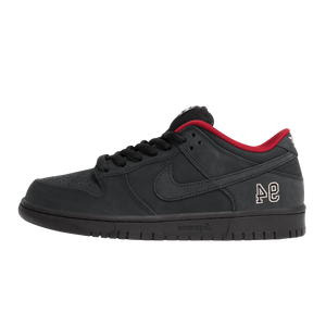 Supreme X Nike SB Dunk Low Pro Black