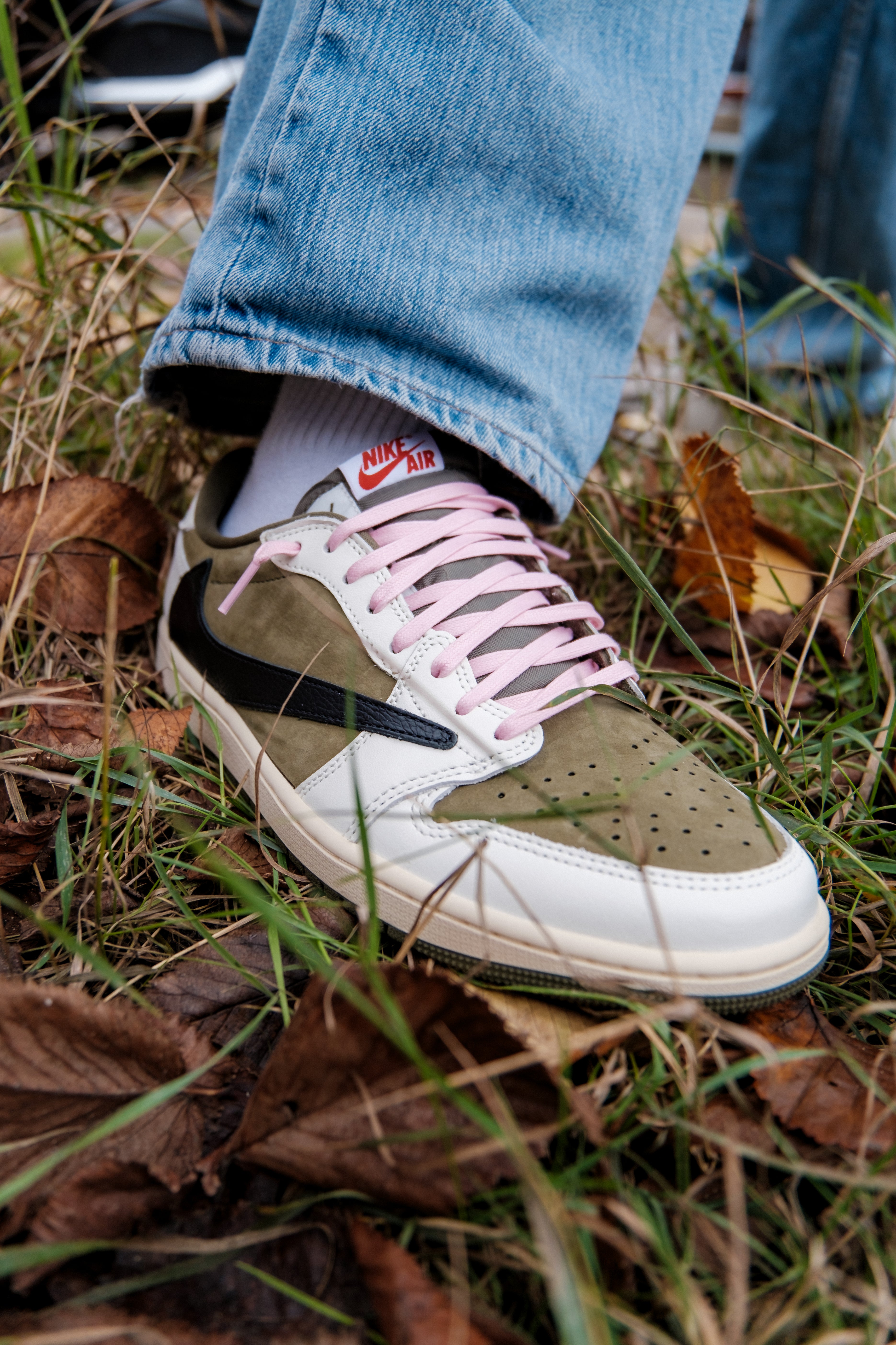 Medium Olive Nike Air X Travis Scott Women's Air Jordan Low X