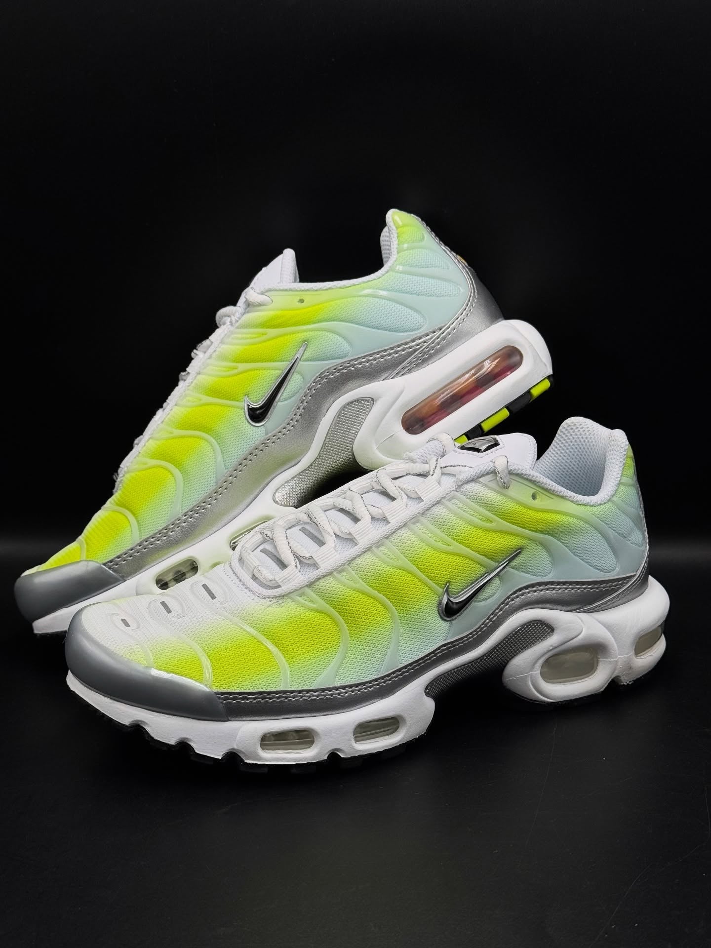 Nike Air Max Plus Cyber Glacier Blue Gradient