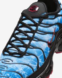 Nike Air Max Plus
Shark Attack